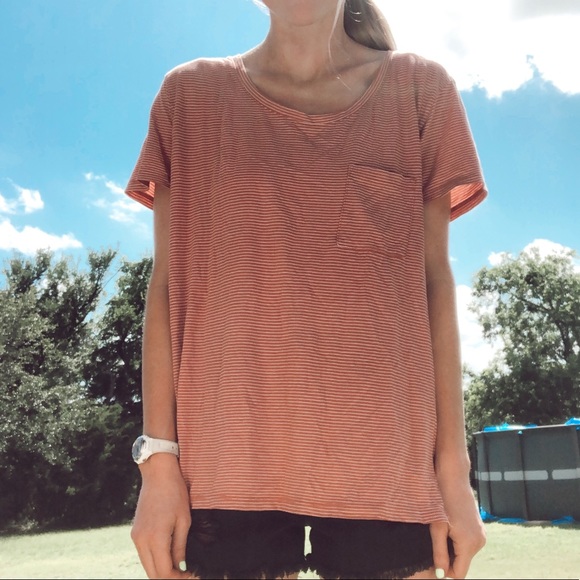Old Navy Tops - pink striped old navy tee
